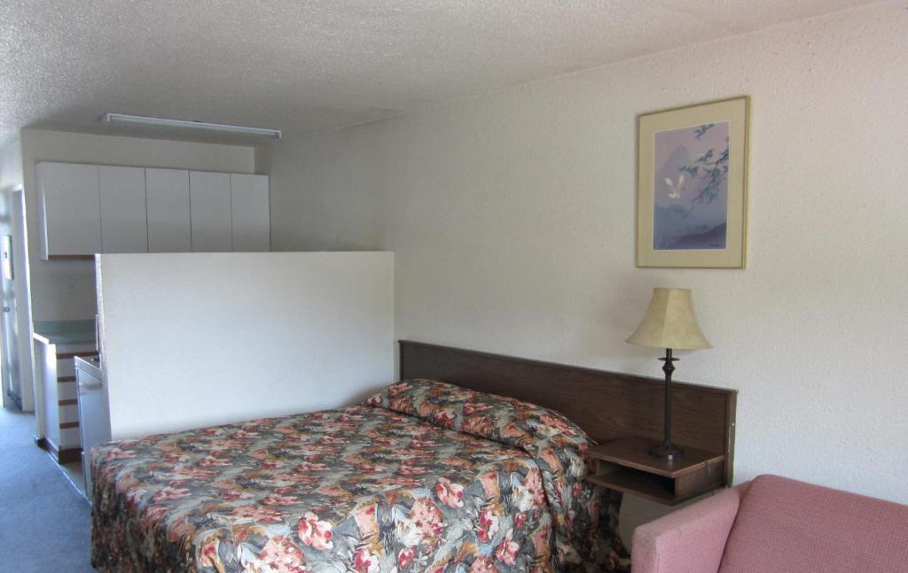 Brothers Inn Motel Prince George Rum bild